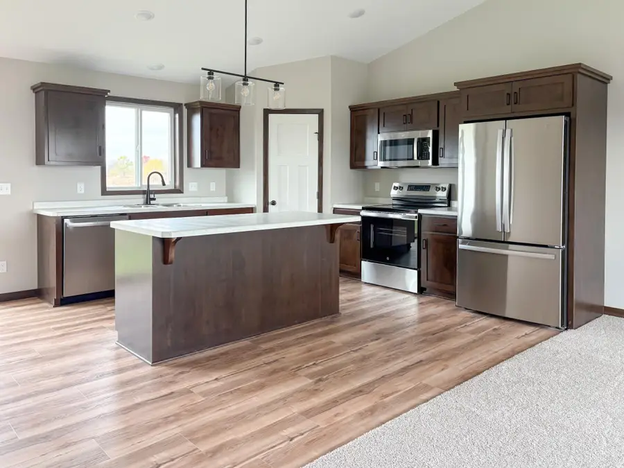 8733 90th Avenue, Milaca, MN 56353 - Image #2