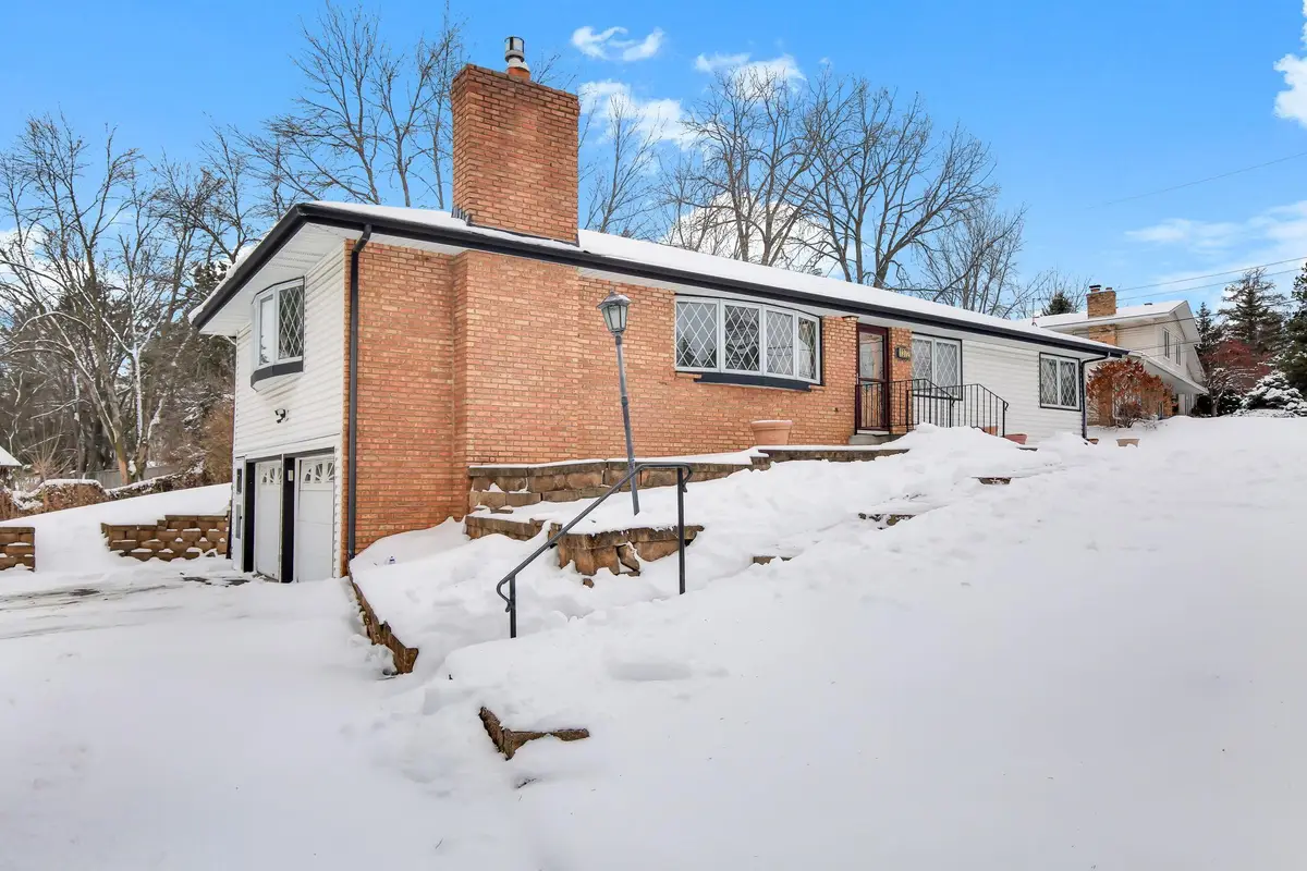 1372 Upper 55th Street E, Inver Grove Heights, MN 55077 - Image #1