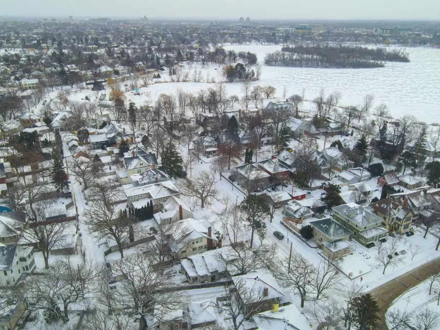 2450 W 24th Street, Minneapolis, MN 55405 - Image #2