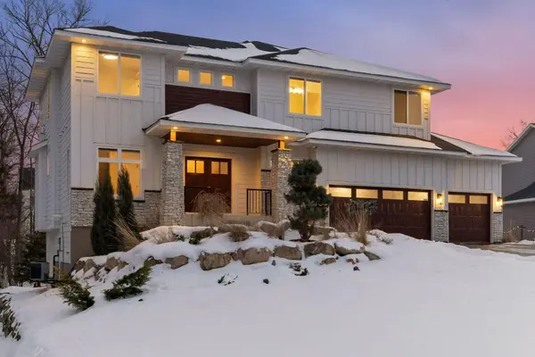 18305 Dove Court, Eden Prairie, MN 55347