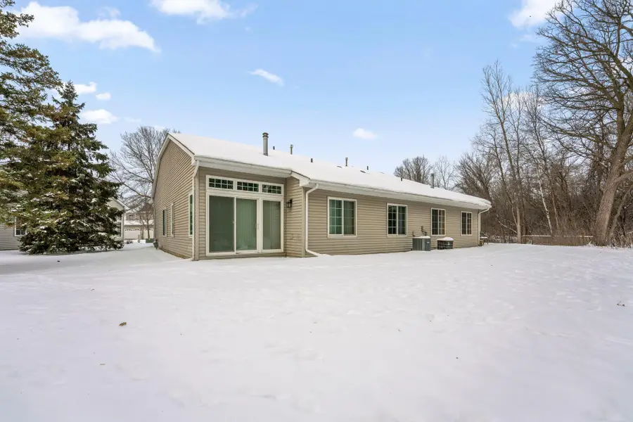 10765 Tamarack Circle Nw, Coon Rapids, MN 55433 - Image #2