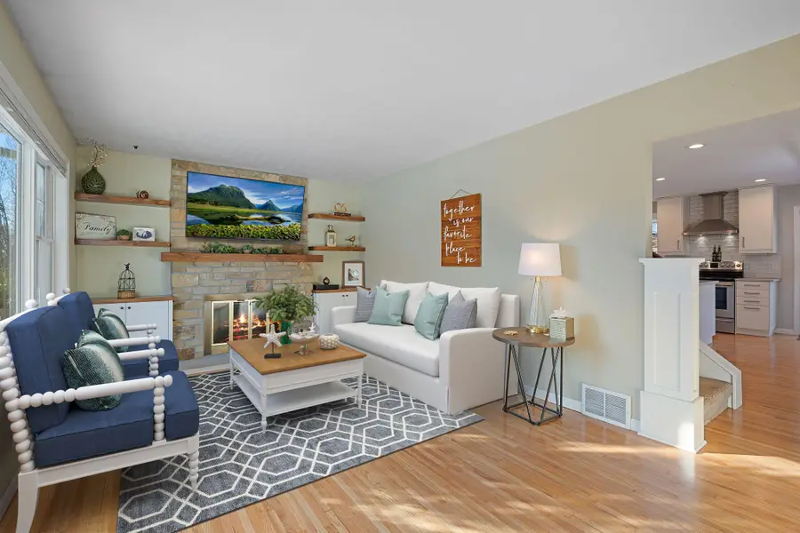 3424 Roosevelt Street Ne, Saint Anthony, MN 55418 - #3