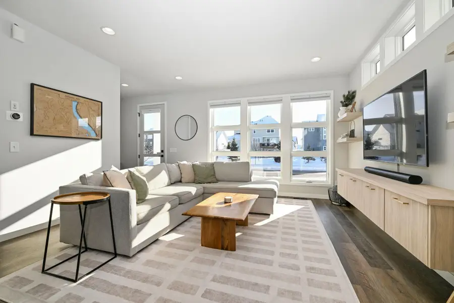 4923 162nd Street W, Lakeville, MN 55044 - Image #2