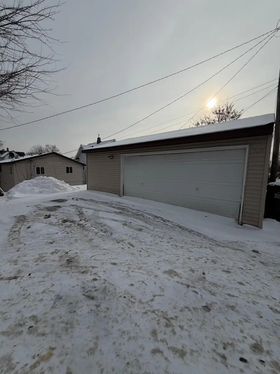 3107 Logan Avenue N, Minneapolis, MN 55411 - #2