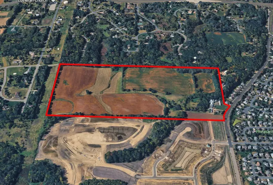 2468 Valley View Road, Shakopee, MN 55379 - Image #2