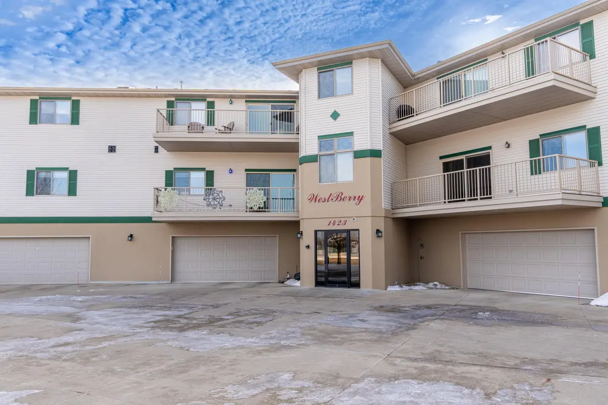 1423 10th Avenue E #206, West Fargo, ND 58078 - Image #1
