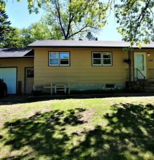 106 Roosevelt Street Sw, Staples, MN 56479 - #2