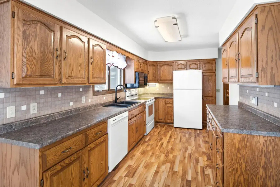 1015 1st Street E, Glencoe, MN 55336 - #3