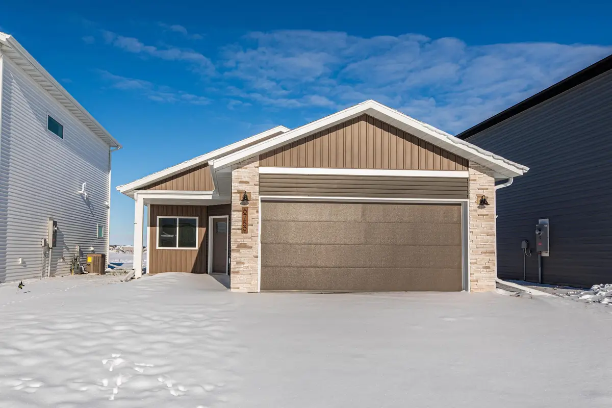 6759 66th Avenue S, Horace, ND 58047 - Image #1