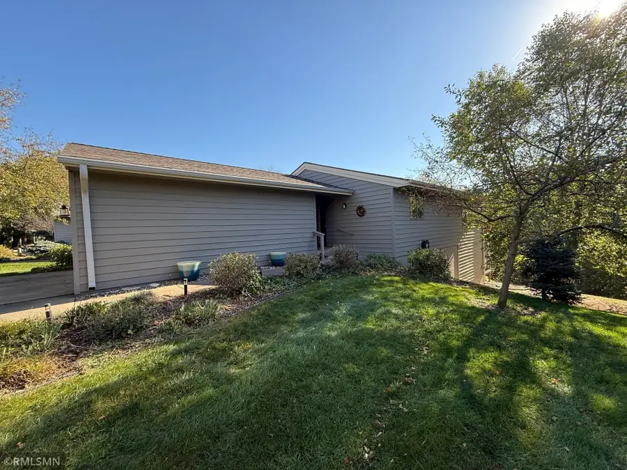 580 Evergreen Drive #21, New Richmond, WI 54017 - #3