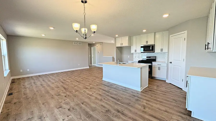 7080 Mackenzie Court Ne, Otsego, MN 55330 - #2