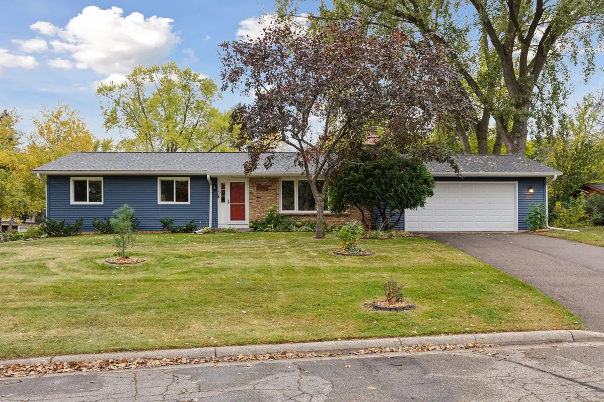 12824 Eagle Ridge Drive, Burnsville, MN 55337 - Image #1