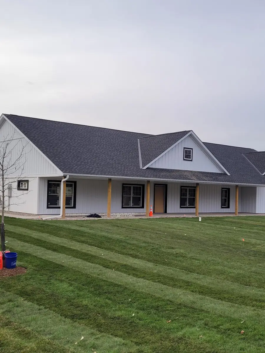 19590 University Avenue Nw, Oak Grove, MN 55011 - Image #2