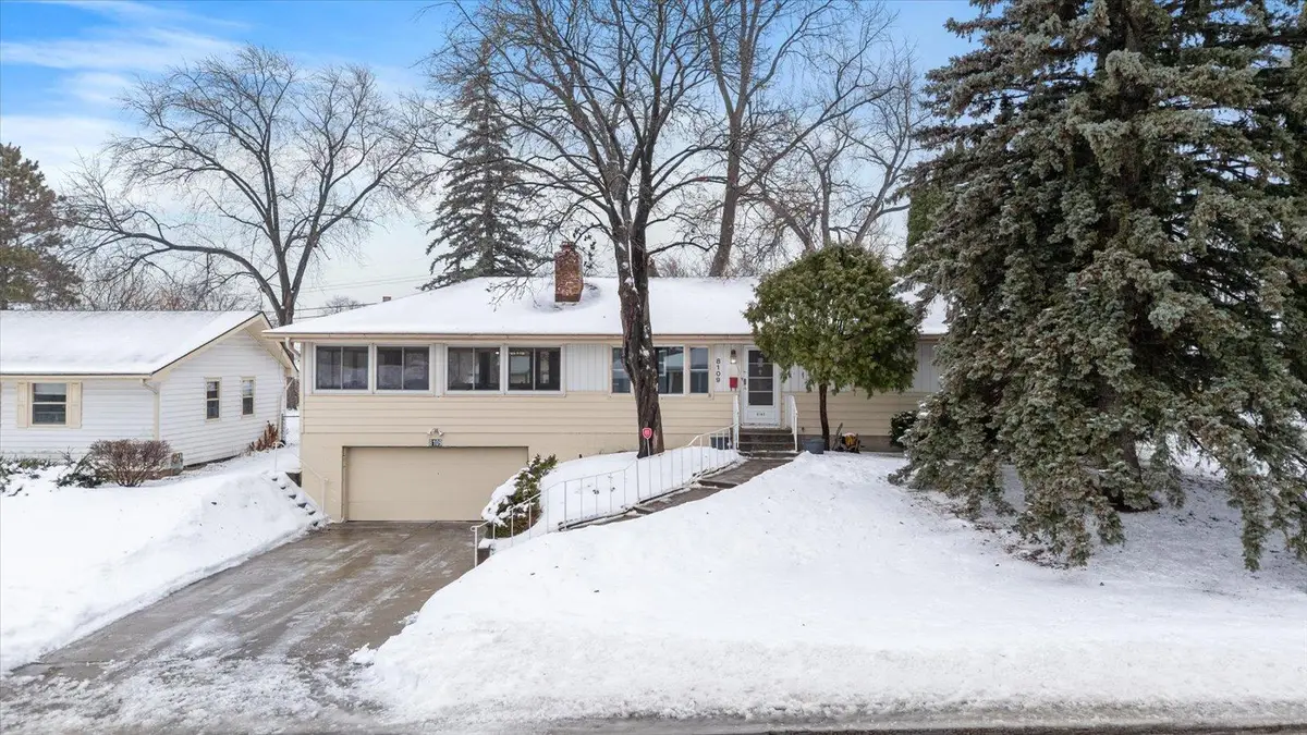 8109 30th Avenue N, Crystal, MN 55427 - Image #1