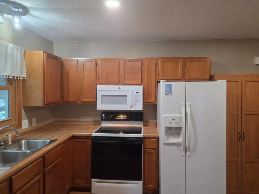 951 W Village Circle Se, Rochester, MN 55904 - Image #3