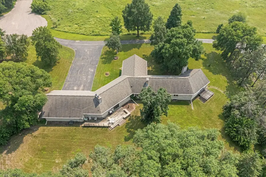 13200 Henning Circle Ne, Prior Lake, MN 55372 - Image #2