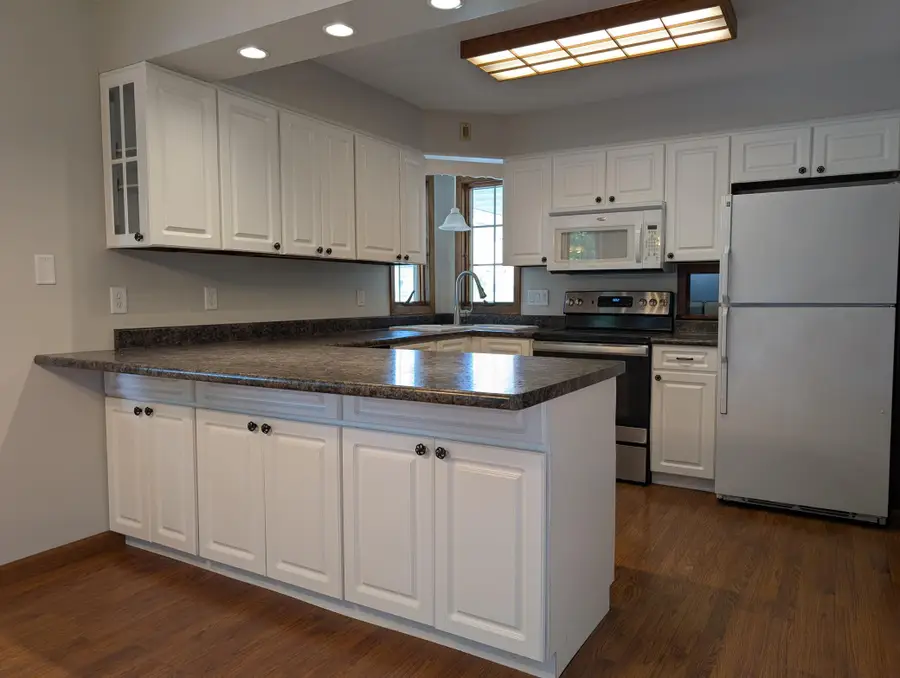 121 W Rowena Street, Ivanhoe, MN 56142 - Image #2