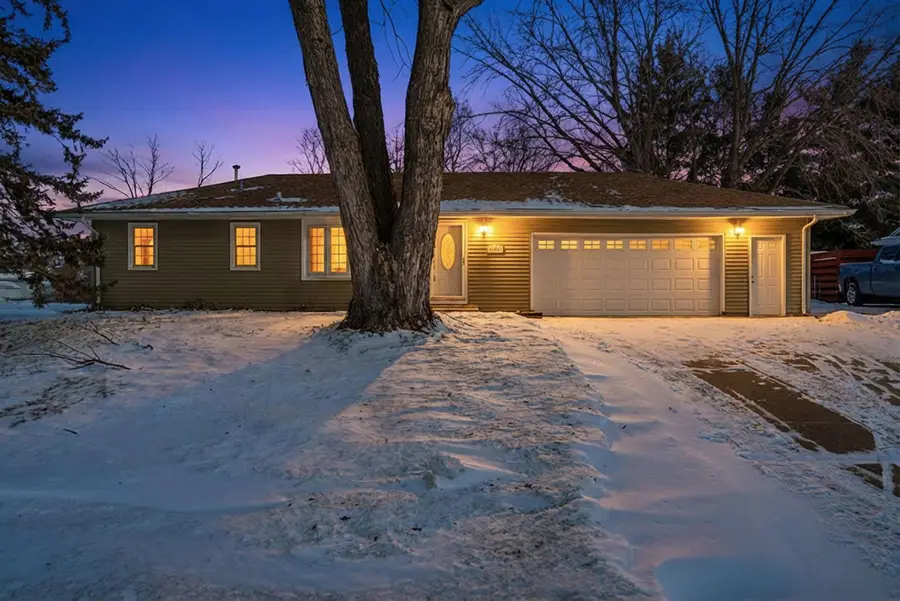 10409 Zion Street Nw, Coon Rapids, MN 55433 - #2