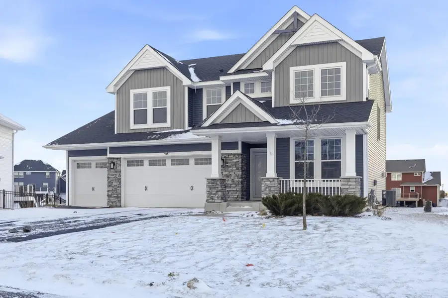 975 Spancil Hill Way, Woodbury, MN 55129 - Image #2