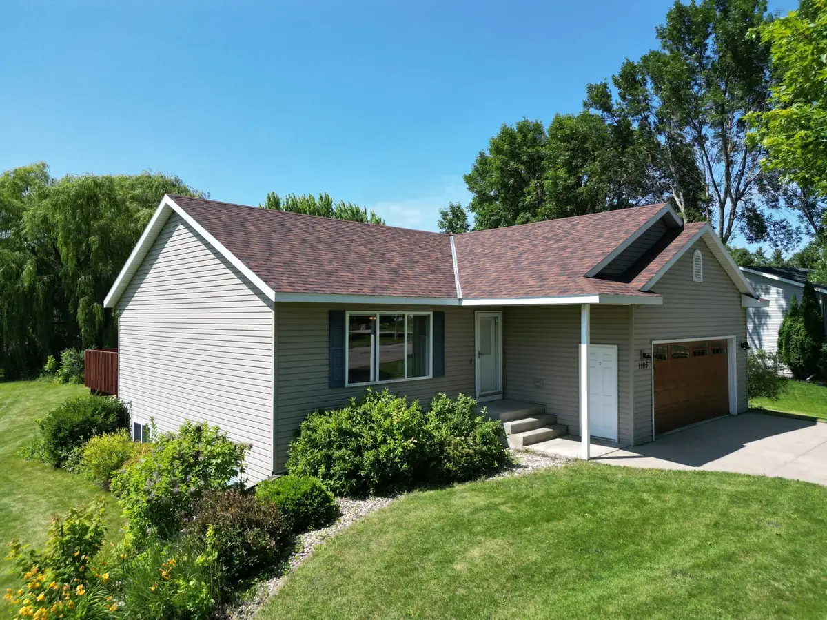 1105 Dana Drive Se, Willmar, MN 56201 - Image #1