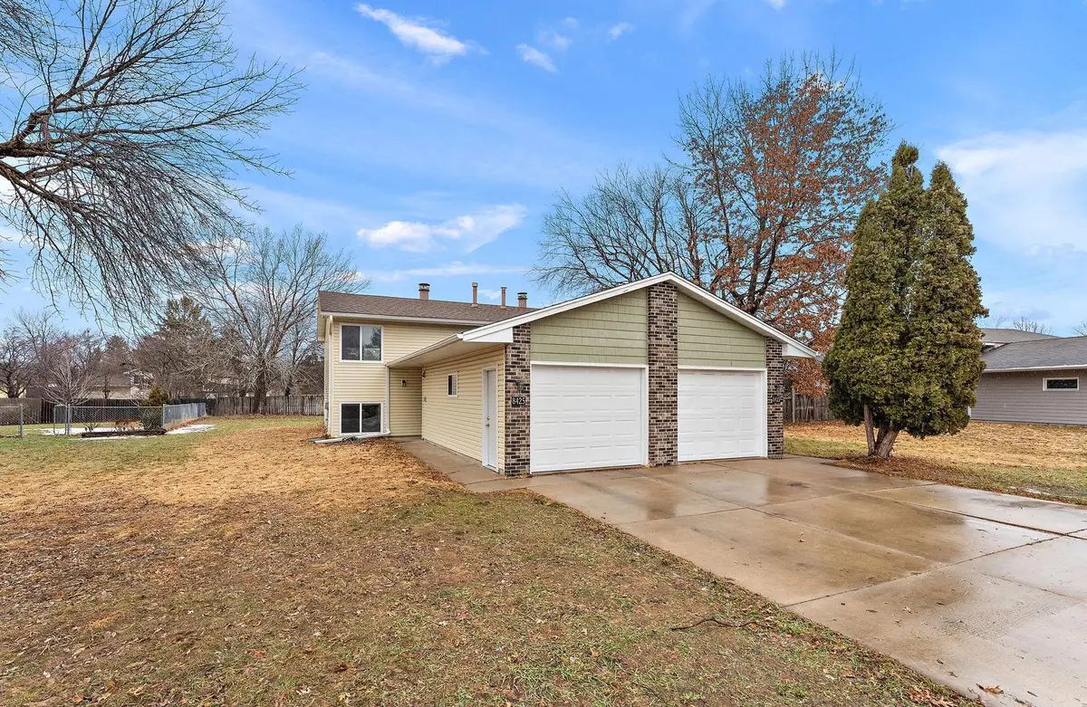 8425-8427 Rhode Island Drive N, Brooklyn Park, MN 55445 - #1
