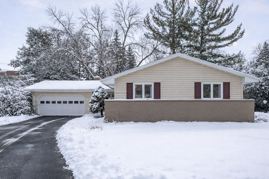 1601 Raleigh Drive, Burnsville, MN 55337 - Image #2