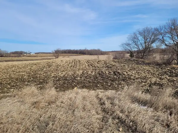 XXXX County Road 7 Nw, Maple Lake, MN 55358