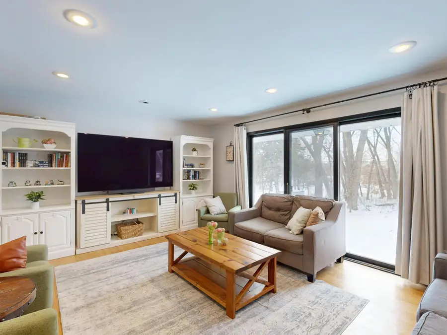 3189 Midland Avenue, White Bear Lake, MN 55110 - Image #2