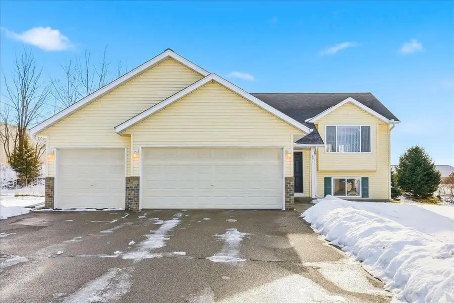 821 River Terrace, Prescott, WI 54021 - Image #2