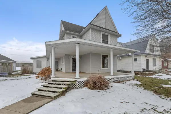 209 Oak Street S, Mabel, MN 55954