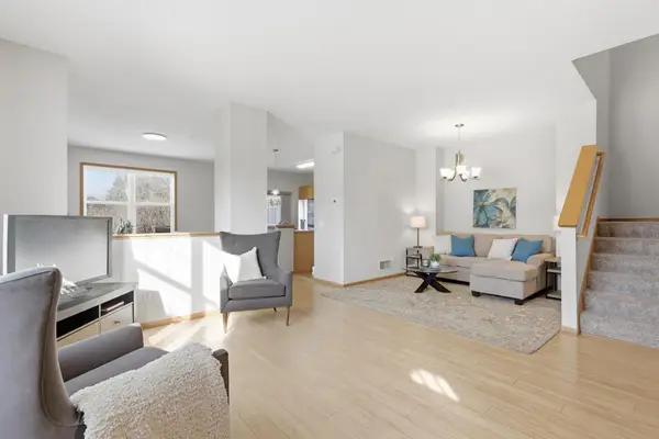 4552 Blaylock Way #4301, Inver Grove Heights, MN 55076