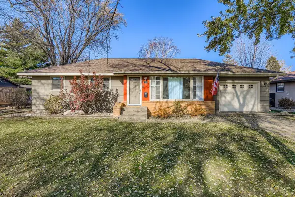 723 5th Avenue W, Shakopee, MN 55379