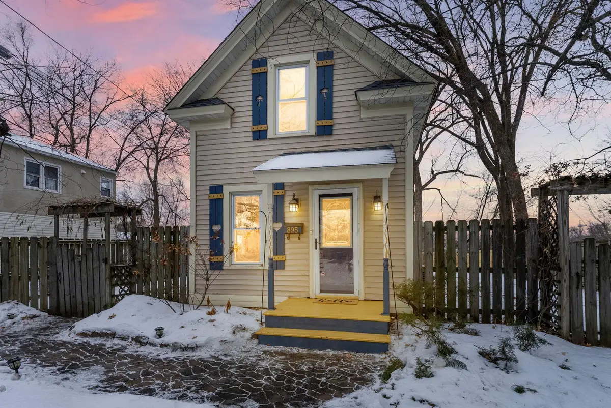 895 Clarence Street, Saint Paul, MN 55106 - #1