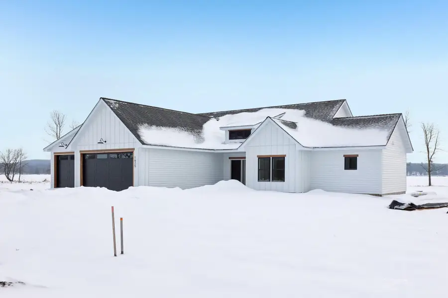 1625 Lake Ave, Luck, WI 54853 - #2