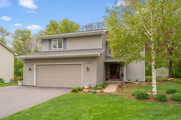 12870 Essex Way, Apple Valley, MN 55124