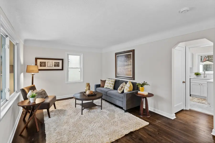 2138 3rd Street E, Saint Paul, MN 55119 - Image #2