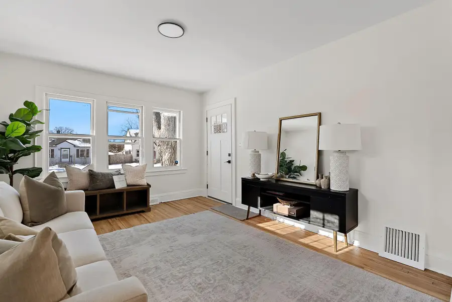 5421 30th Avenue S, Minneapolis, MN 55417 - Image #2