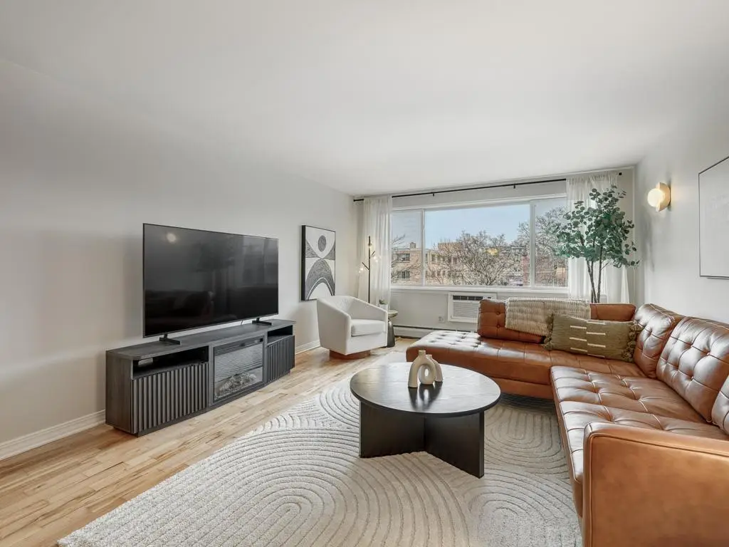 2700 W 44th Street #402, Minneapolis, MN 55410 - #1