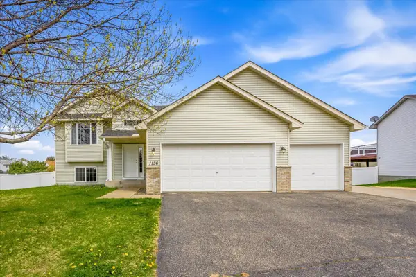 1136 Pioneer Trail Se, Cambridge, MN 55008