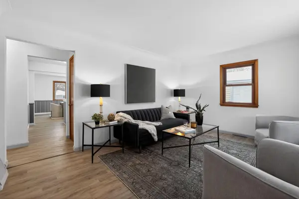 8515 Wentworth Avenue S, Bloomington, MN 55420