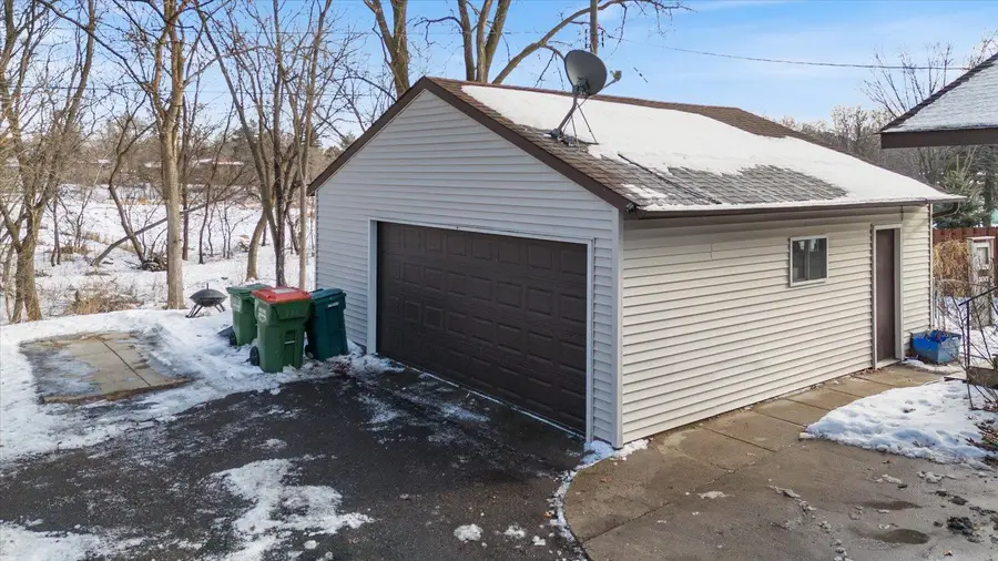 7405 Knollwood Drive, Mounds View, MN 55112 - #2