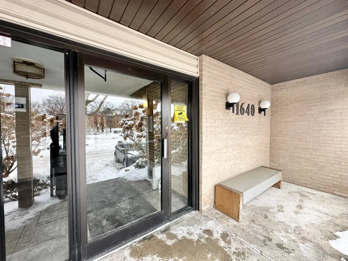 1640 Highway 36 W #345, Roseville, MN 55113 - Image #1