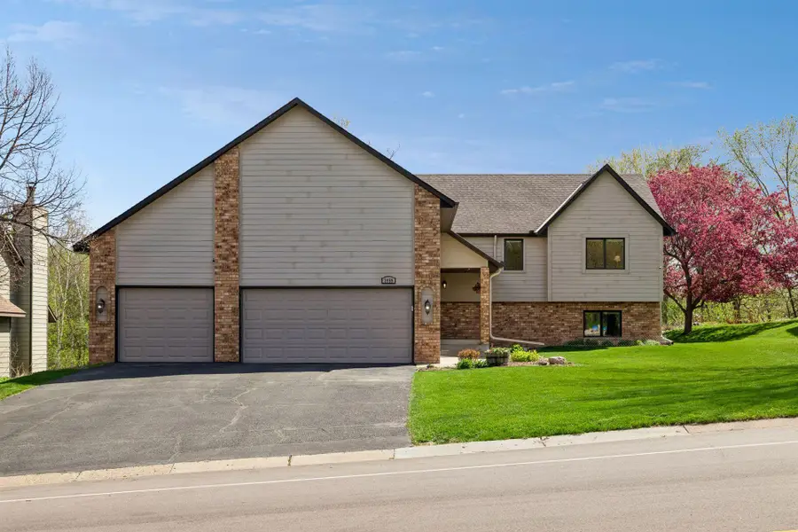 3950 Denmark Avenue, Eagan, MN 55123 - #2