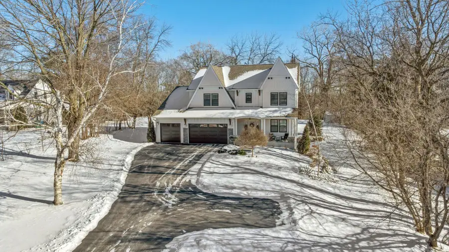 5213 Woodhill Road, Minnetonka, MN 55345 - #2