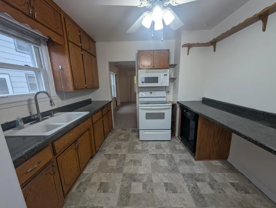 5027 6th Street Ne, Columbia Heights, MN 55421 - Image #2