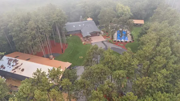 227 Rivercrest Drive, Hudson, WI 54016