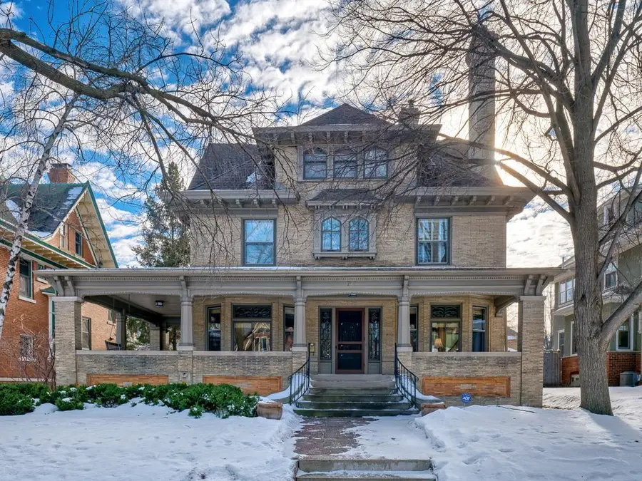 716 Lincoln Avenue, Saint Paul, MN 55105 - #2