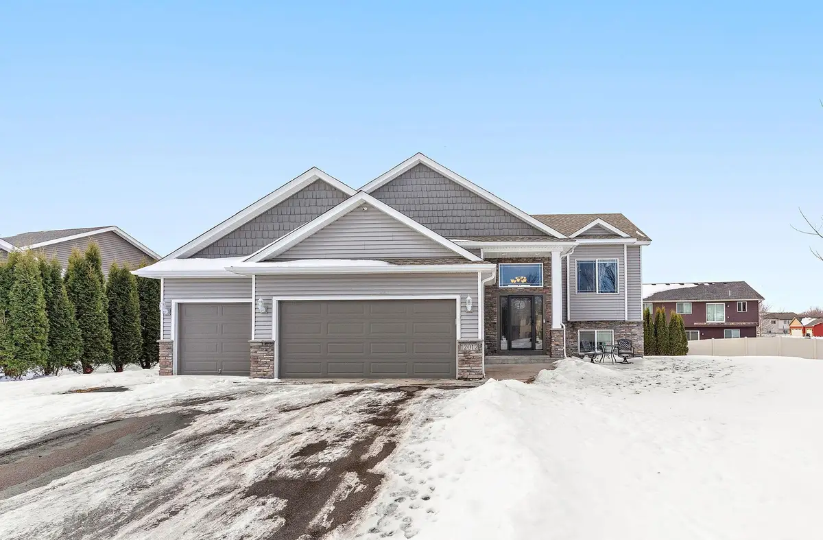 12012 Mayview Curve, Lindstrom, MN 55045 - Image #1