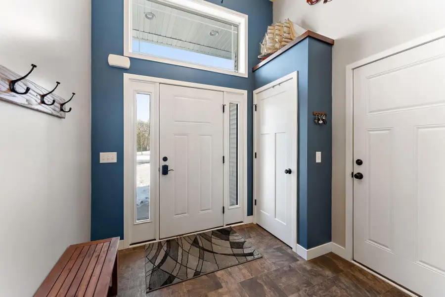 12012 Mayview Curve, Lindstrom, MN 55045 - Image #3