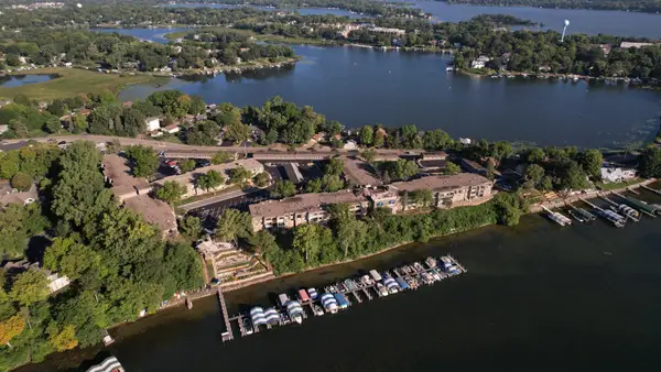 4387 Wilshire Boulevard #307, Mound, MN 55364